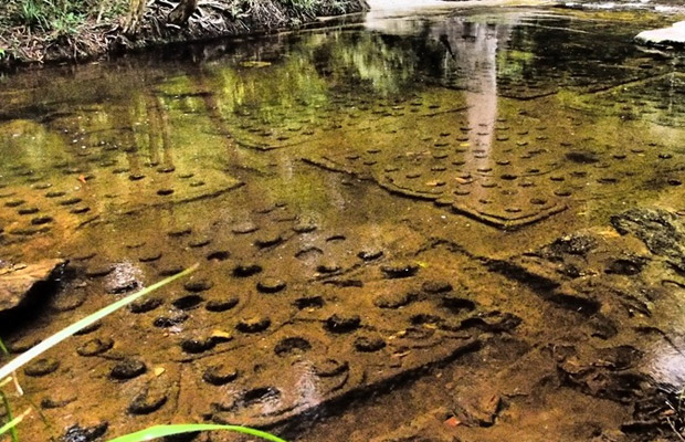 Phnom Kulen Linga River
